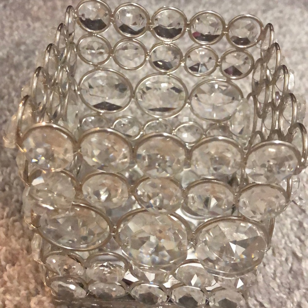 Make up holder